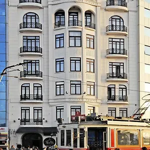 4* Hotel Taxim Hill