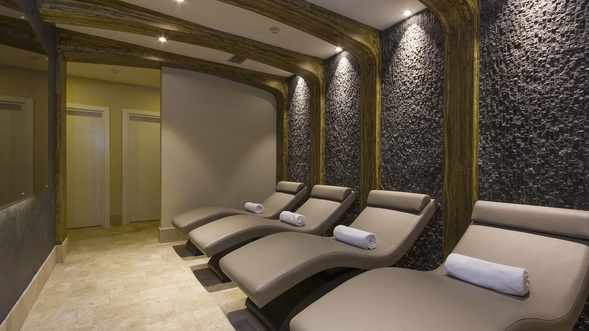 Hotel Dencity Hotels&Spa Istanboel